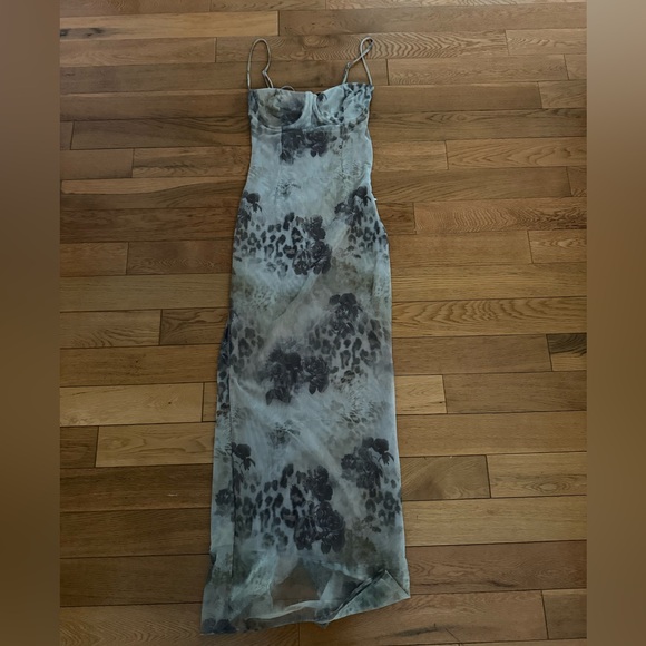 House of CB Beige Floral Maxi Dress - Picture 5 of 11